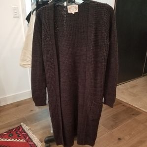 Long pocket cardigan